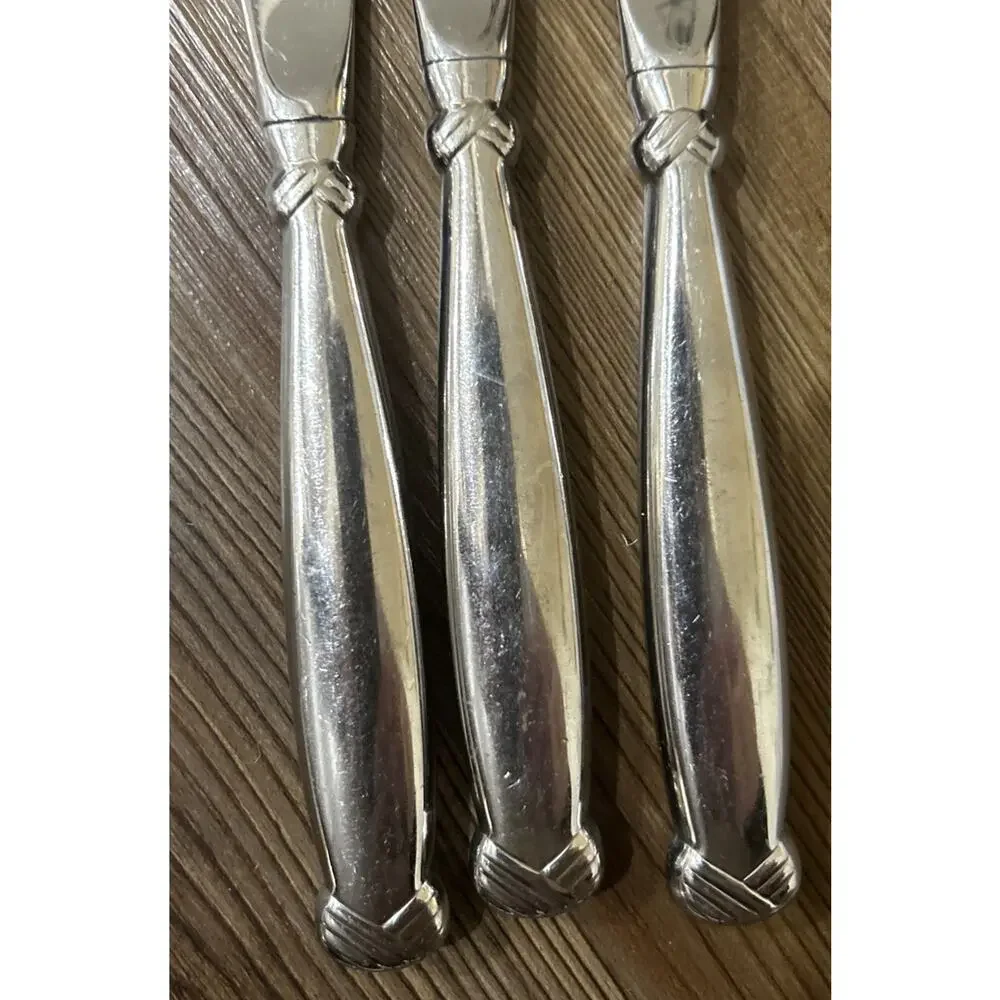 Vtg Oneida USA Glossy RATTAN Stainless Flatware‎ Set Of 3 Dinner Knives